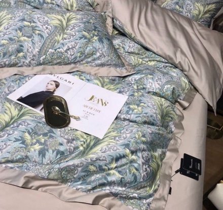 ​Комплект постільної білизни Листя бежево-зелений 200х230 см