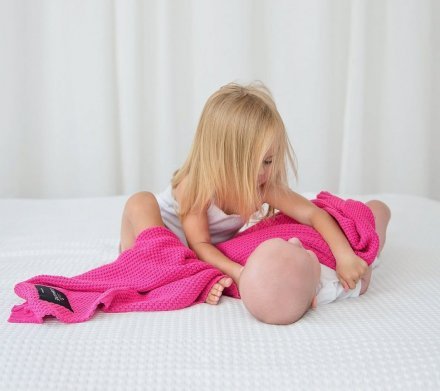 Плед плетений Macaronic 80x100 см Rapsberry lullalove-4865 Плед плетений Macaronic 80x100 см Rapsberry lullalove-4865