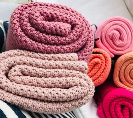 Плед плетений Macaronic 80x100 см Peony lullalove-6210 Плед плетений Macaronic 80x100 см Peony lullalove-6210