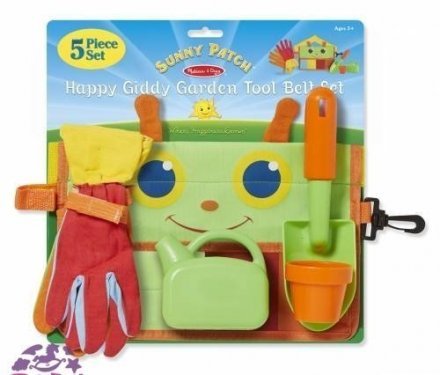 Ременной комплект юного садовода "Счастливая стрекоза" Melissa & Doug MD6215 Ременной комплект юного садовода "Счастливая стрекоза" Melissa & Doug MD6215
