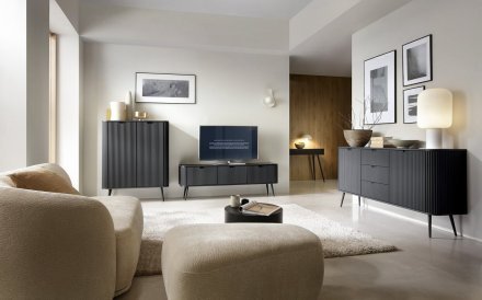 Комод Perfect Home Зова / Zova 2-дверний з 3 шухлядами і чорними ніжками KSZ168 Чорний (PFH-091370) Комод Perfect Home Зова / Zova 2-дверний з 3 шухлядами і чорними ніжками KSZ168 Чорний (PFH-091370)