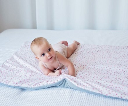 Ковдра двостороння 80х100 см Pink Flowers lullalove-1380